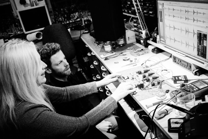 Sylvia Massy cookin’ somethin’ in the Looptrotter lab